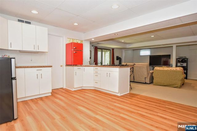 143 Fisher Road, Mahwah, NJ 07430