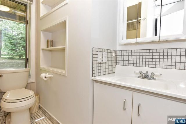 143 Fisher Road, Mahwah, NJ 07430