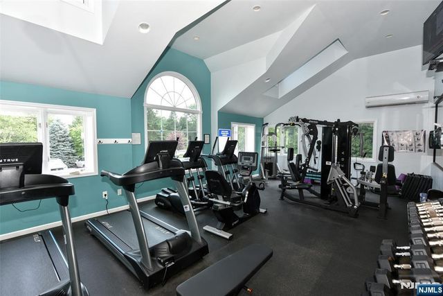 143 Fisher Road, Mahwah, NJ 07430