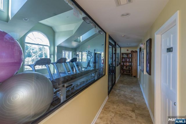 143 Fisher Road, Mahwah, NJ 07430
