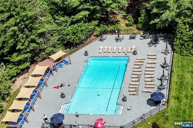 143 Fisher Road, Mahwah, NJ 07430