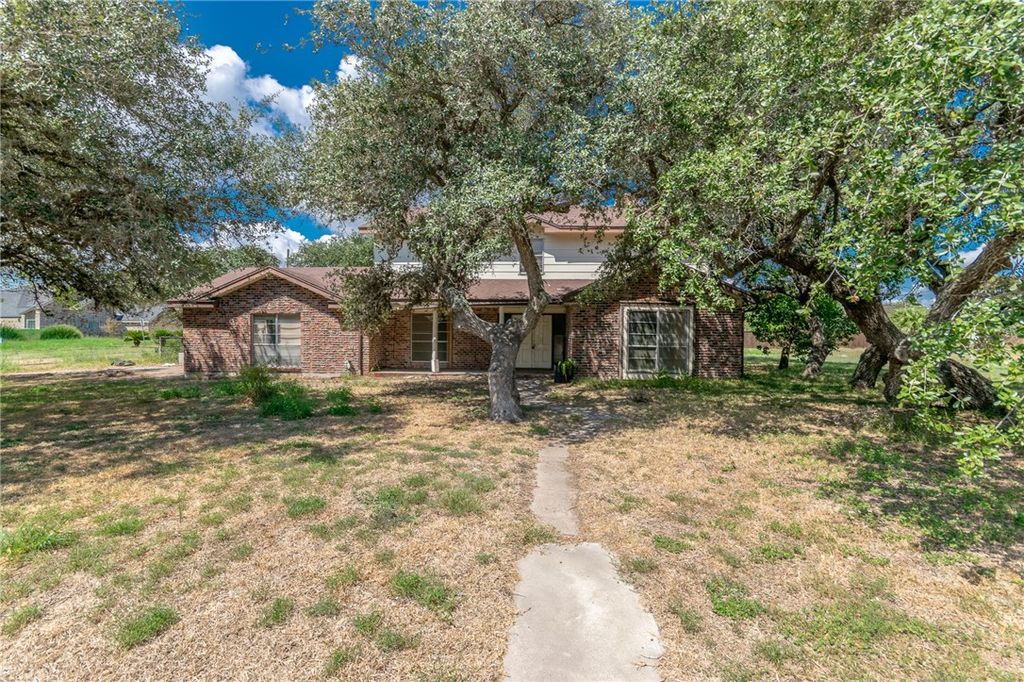 1522 S Mccampbell St, Aransas Pass, TX 78336 — exterior