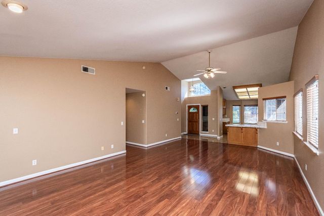 8127 Aztec Way, Antelope, CA 95843