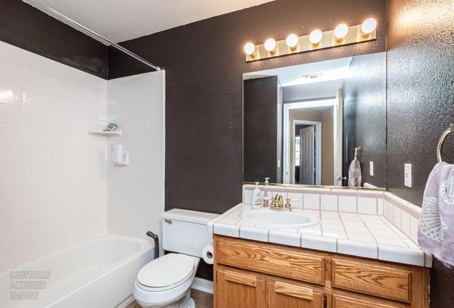 8127 Aztec Way, Antelope, CA 95843