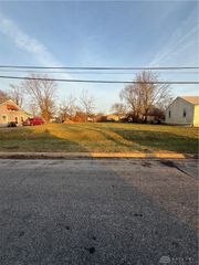 NA Burrowes Blvd, Fairborn, OH 45324