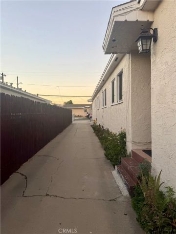 3700 W 105th, Inglewood, CA 90303