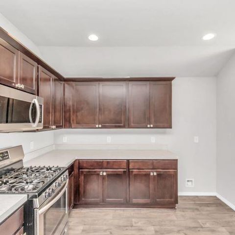 1827 Gibbons Creek Drive, Rosenberg, TX 77469
