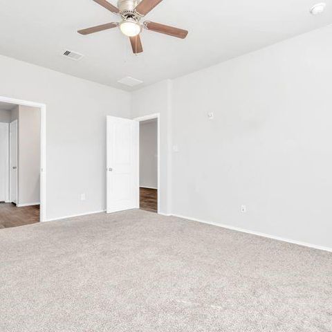 1827 Gibbons Creek Drive, Rosenberg, TX 77469