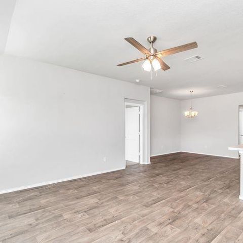 1827 Gibbons Creek Drive, Rosenberg, TX 77469