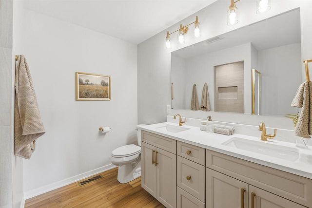 340 TWILIGHT TRAIL, Fond Du Lac, WI 54937