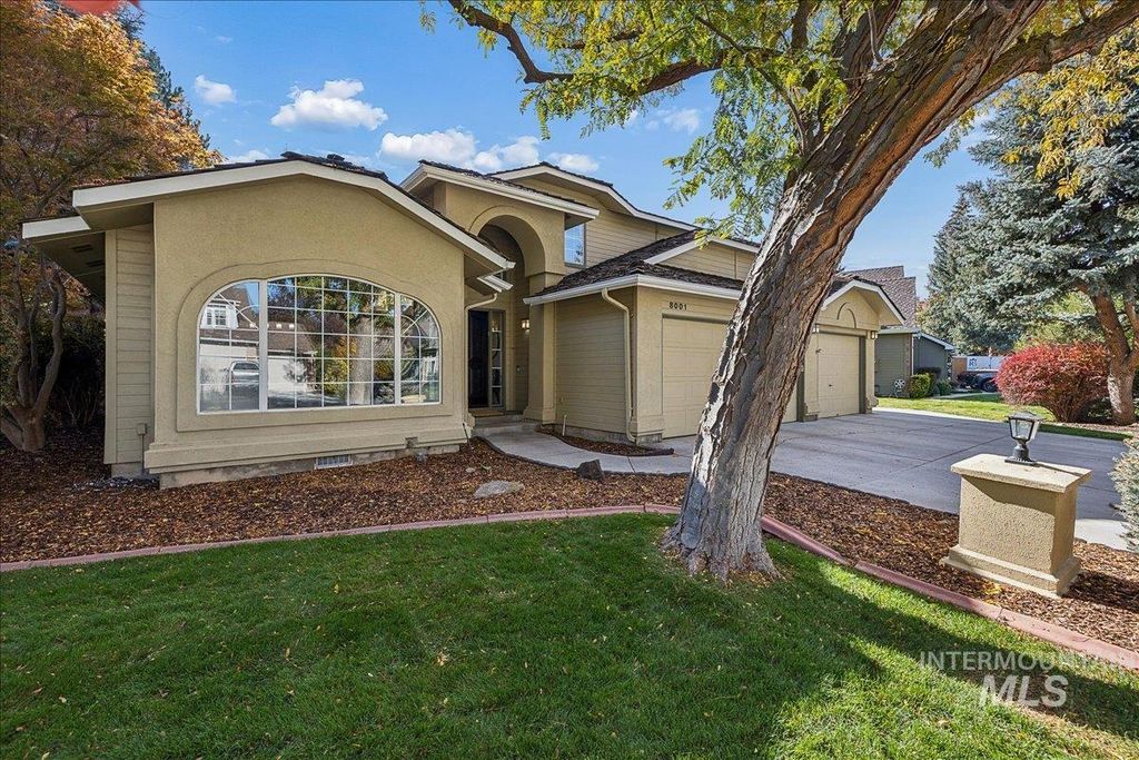 8001 W Innsbrook Court, Boise, ID 83704 photo 2