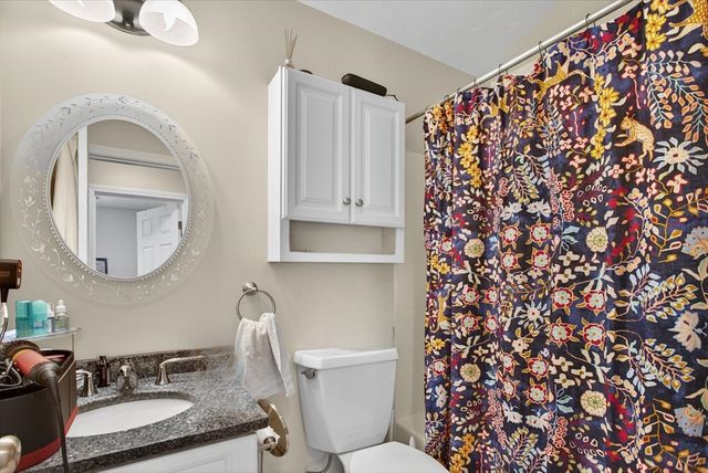 361 Tilden Commons Ln 361, Braintree, MA 02184