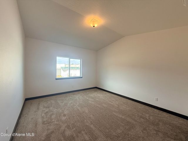 1136 Jersey St, Sandpoint, ID 83864