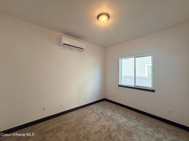 1136 Jersey St, Sandpoint, ID 83864