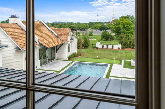 1100 McCall Ct, Brentwood, TN 37027