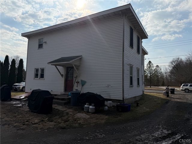 8478 Henry Clay Boulevard, Clay, NY 13041