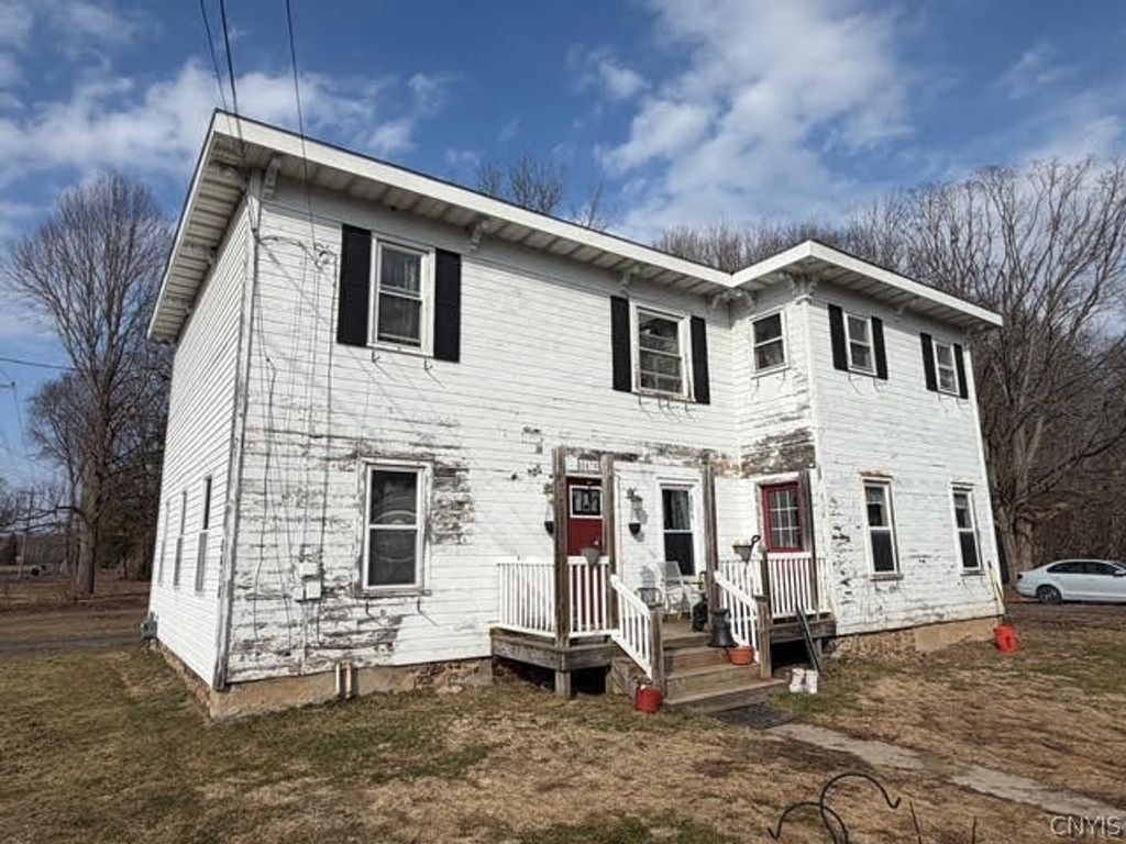 8478 Henry Clay Boulevard, Clay, NY 13041