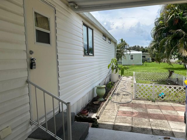 2788 SW Thunderbird Trail, Stuart, FL 34997