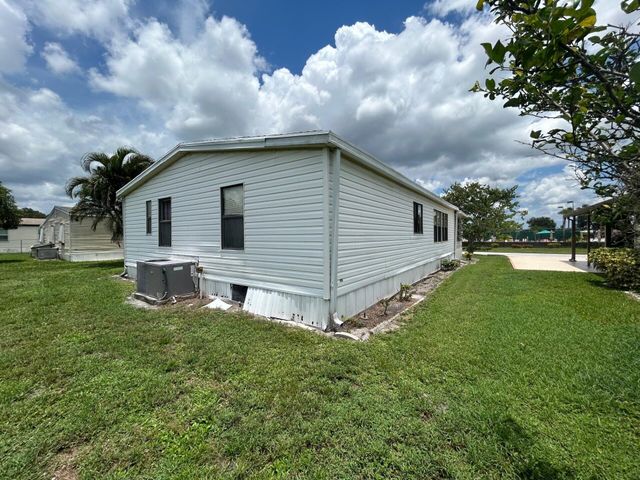 2788 SW Thunderbird Trail, Stuart, FL 34997