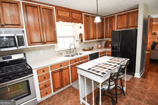 120 Mill Race Road, Thomaston, GA 30286