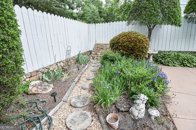 120 Mill Race Road, Thomaston, GA 30286