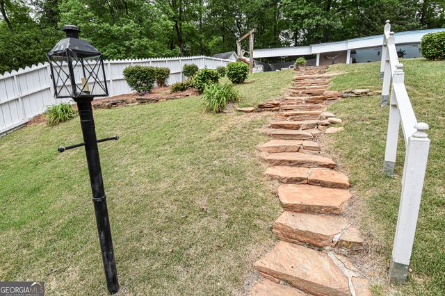 120 Mill Race Road, Thomaston, GA 30286
