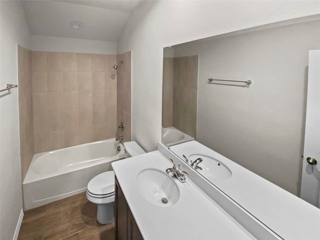 9909 Mescalbean Boulevard, Fort Worth, TX 76036