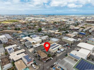 823 Gulick Avenue, Honolulu, HI 96819