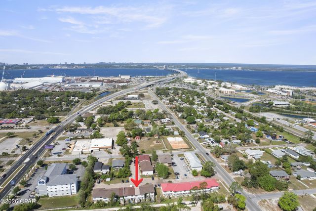 4455 W 19th Street 16, Panama City, FL 32405