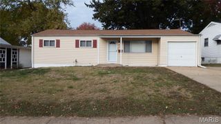 1145 S Waterford Drive, Florissant, MO 63033