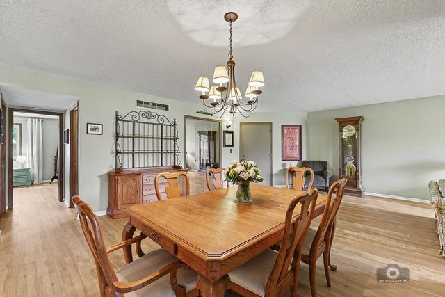 11657 S Matterhorn Circle 102, Palos Park, IL 60464
