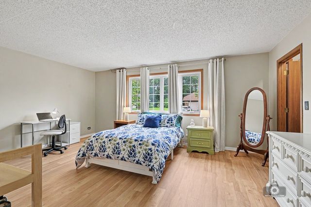 11657 S Matterhorn Circle 102, Palos Park, IL 60464
