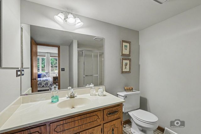 11657 S Matterhorn Circle 102, Palos Park, IL 60464