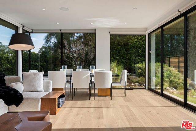 2261 Hercules Drive, Los Angeles, CA 90046