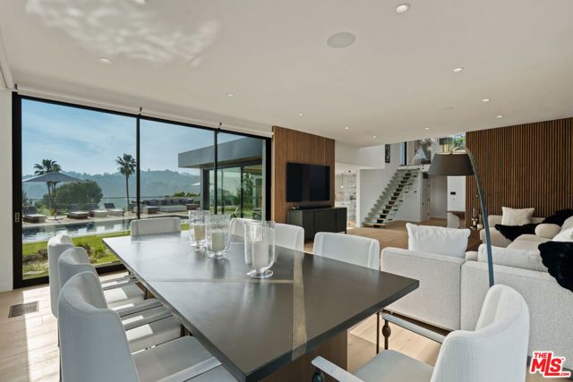 2261 Hercules Drive, Los Angeles, CA 90046