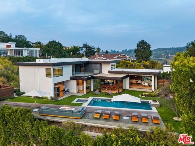 2261 Hercules Drive, Los Angeles, CA 90046