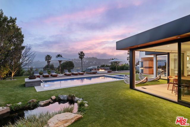 2261 Hercules Drive, Los Angeles, CA 90046