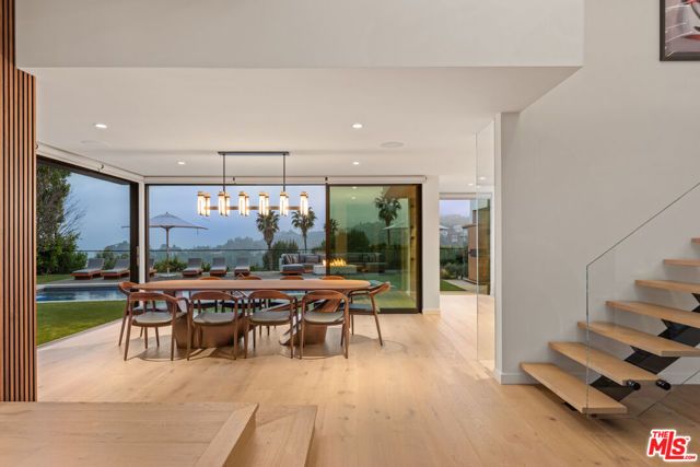 2261 Hercules Drive, Los Angeles, CA 90046