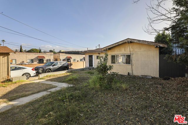 1037 Waterloo Street, Los Angeles, CA 90026