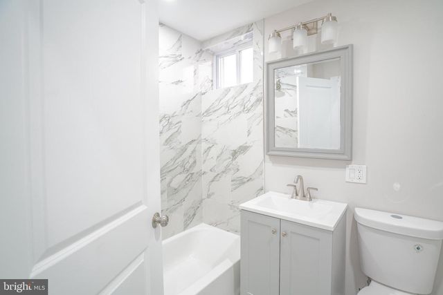 1714 SNYDER AVE, Philadelphia, PA 19145