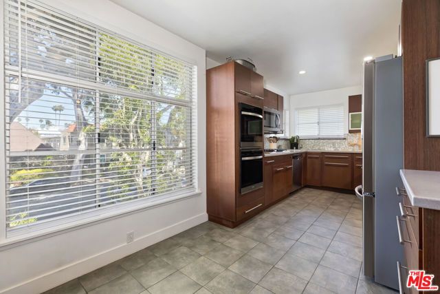 928 7th Street 3, Santa Monica, CA 90403