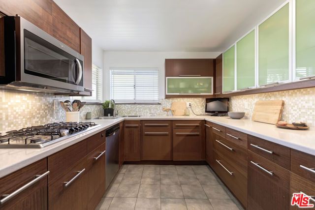 928 7th Street 3, Santa Monica, CA 90403
