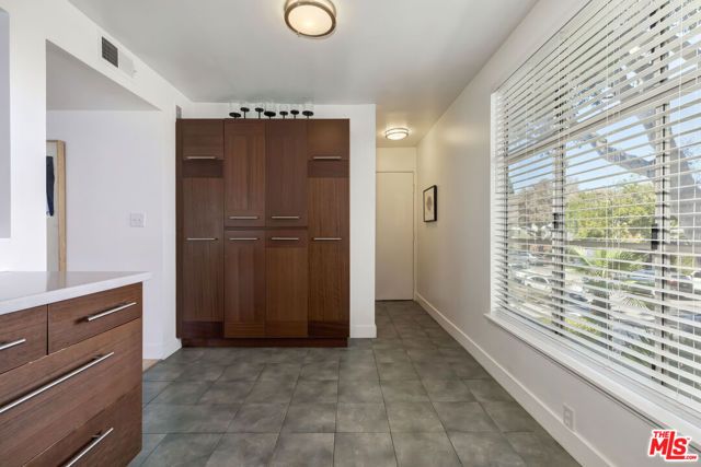 928 7th Street 3, Santa Monica, CA 90403