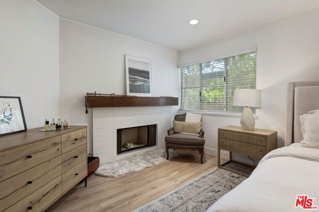 928 7th Street 3, Santa Monica, CA 90403