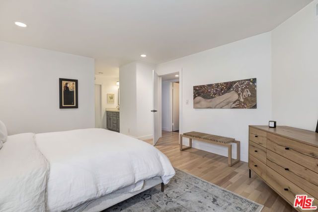 928 7th Street 3, Santa Monica, CA 90403