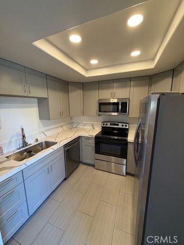 27657 Aquamarine, Mission Viejo, CA 92691