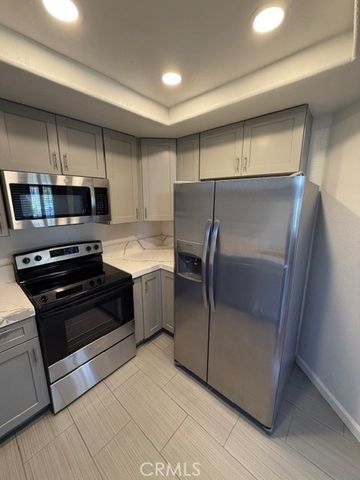 27657 Aquamarine, Mission Viejo, CA 92691