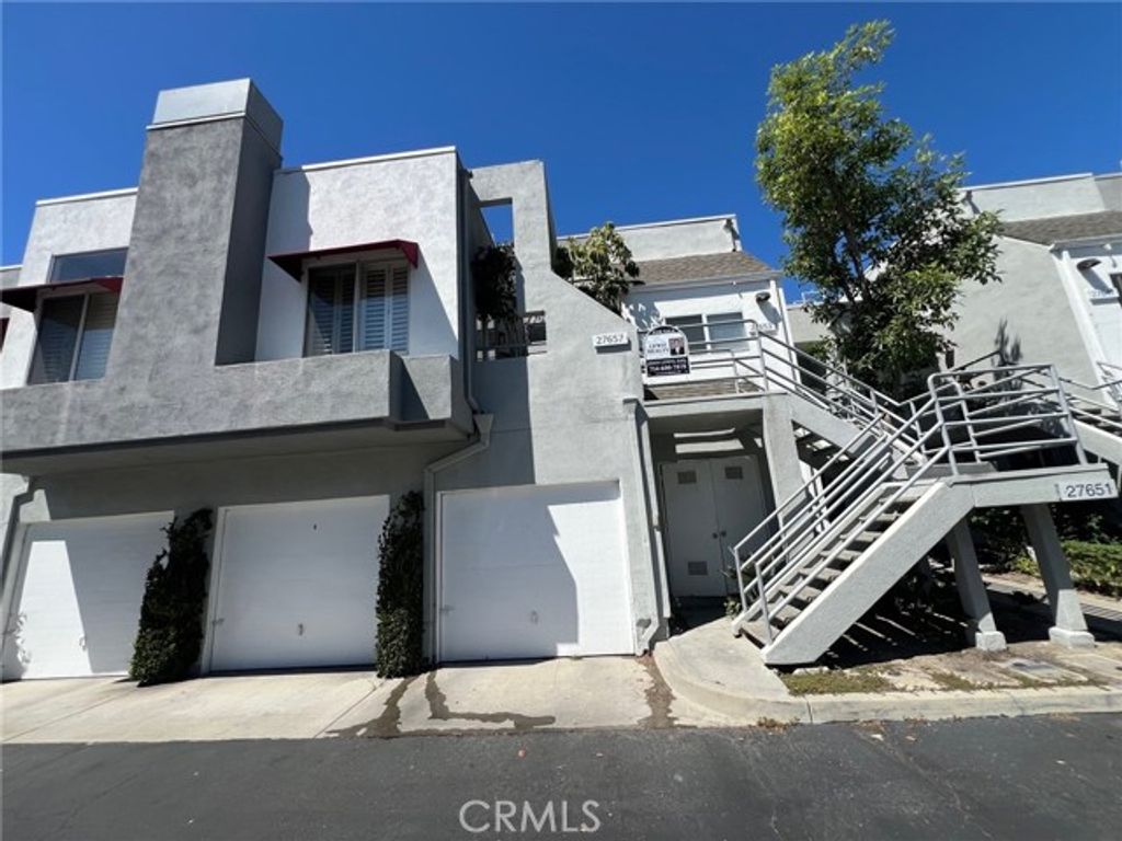 27657 Aquamarine, Mission Viejo, CA 92691