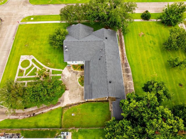 217 Crescent Boulevard, Houma, LA 70360