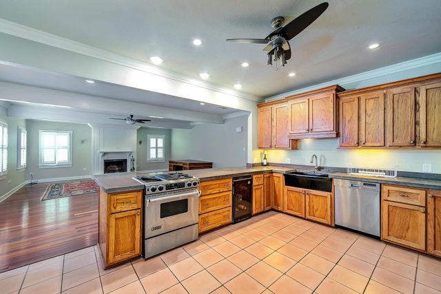 217 Crescent Boulevard, Houma, LA 70360